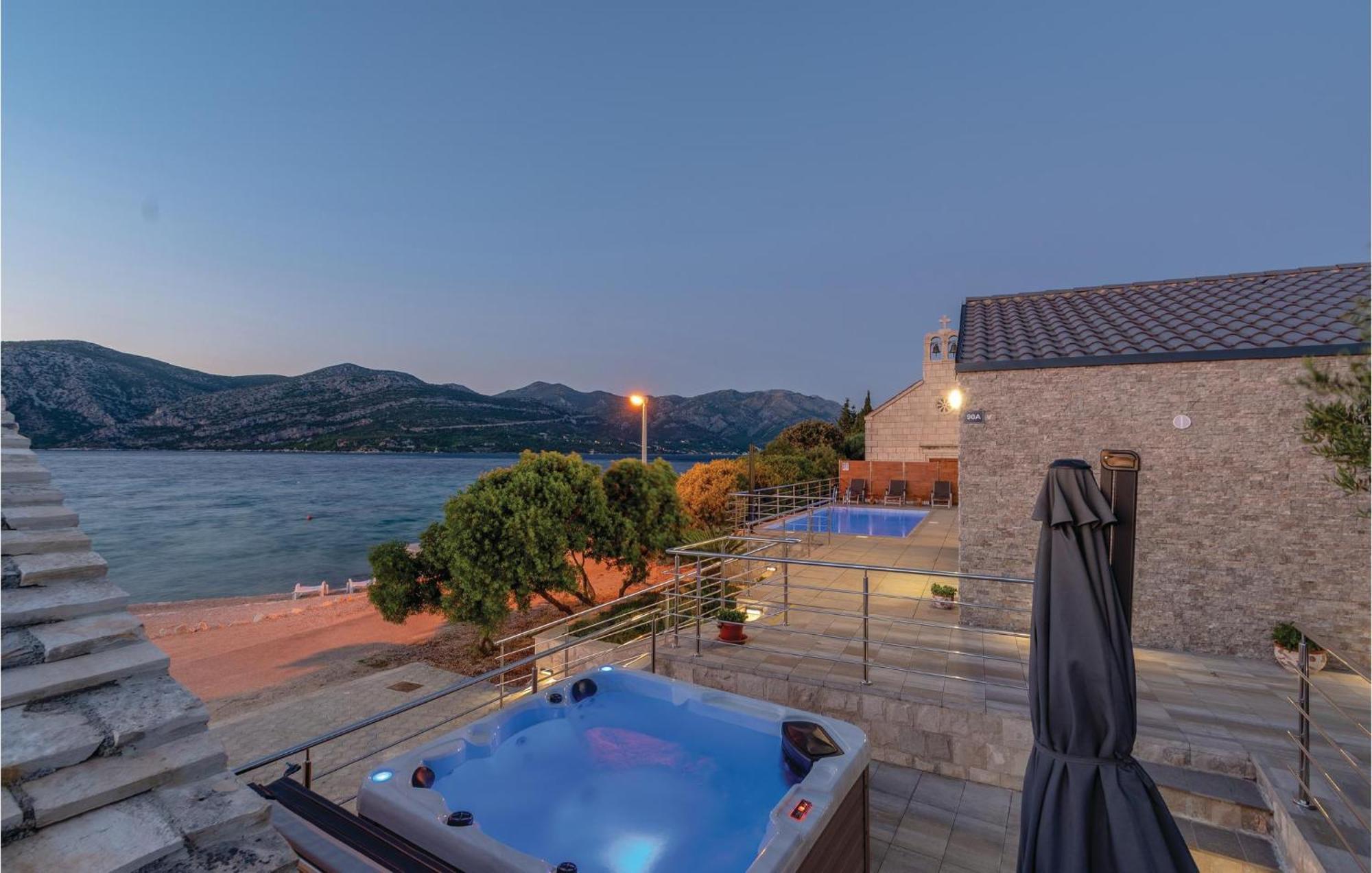 Beautiful home in Kneze with 4 Bedrooms, WiFi&Outdoor swimming pool Pupnat Buitenkant foto