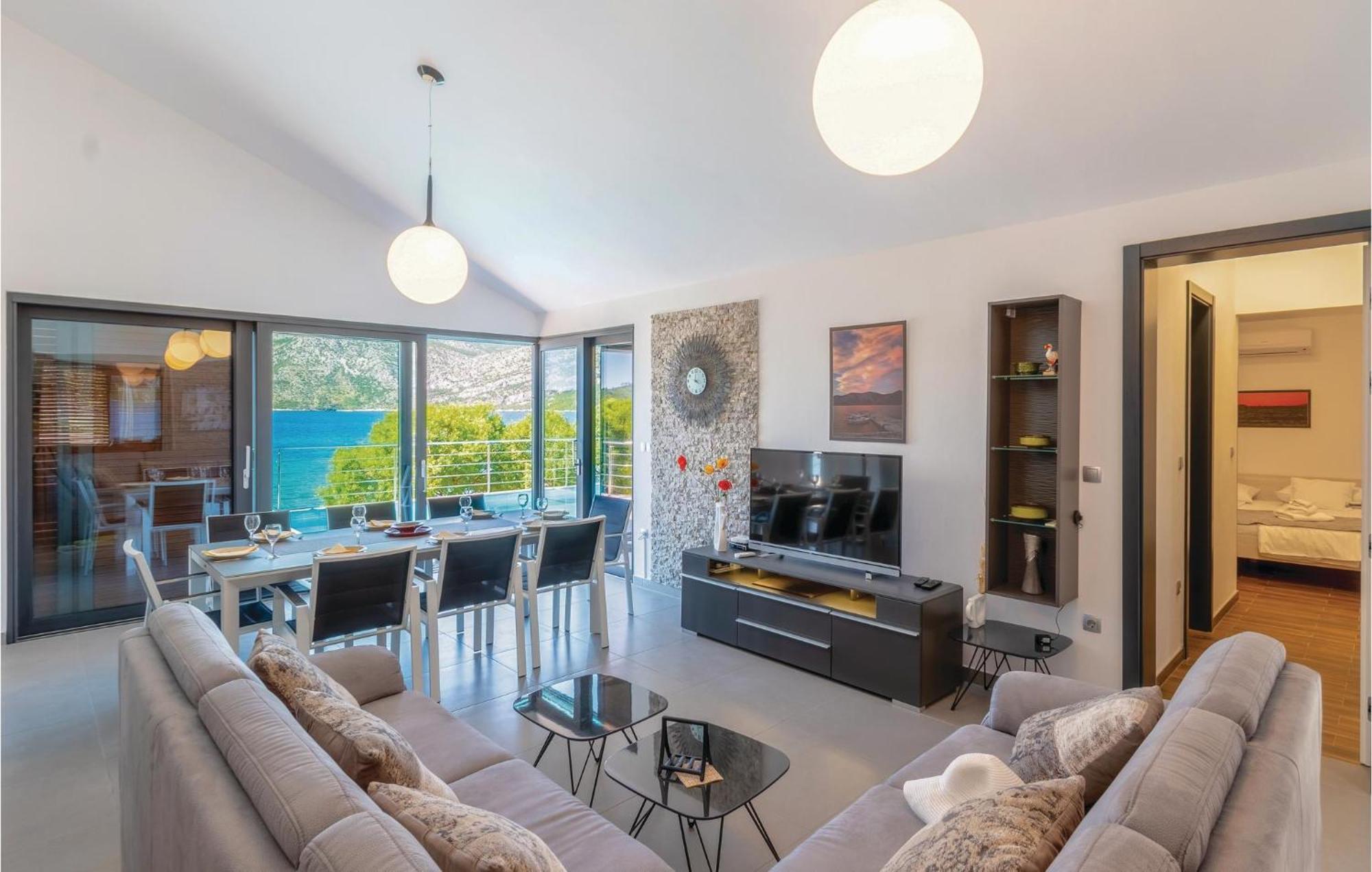 Beautiful home in Kneze with 4 Bedrooms, WiFi&Outdoor swimming pool Pupnat Buitenkant foto